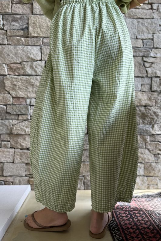 Arbi Gingham 7/8 Barrel Pant Matcha